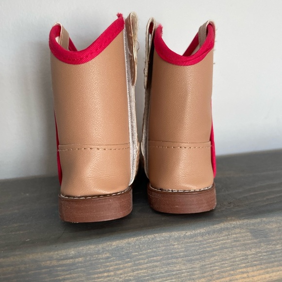 Maplelea Doll Brianne’s Cowgirl Boots with Hot Pink Trim and Embroidered Design - Picture 2 of 7